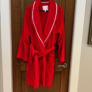 Victoria's Secret Scarlet Plush Robe